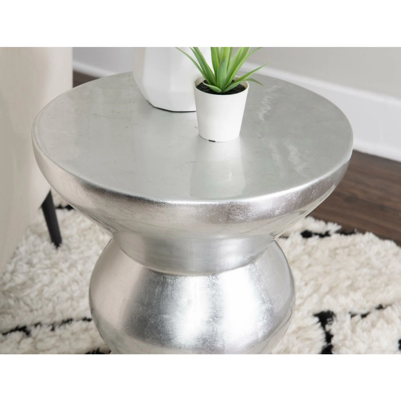 Top 10 β€οΈ Round End Tables & Side Tables Linon Prue Round End Table - Silver π - Image 3