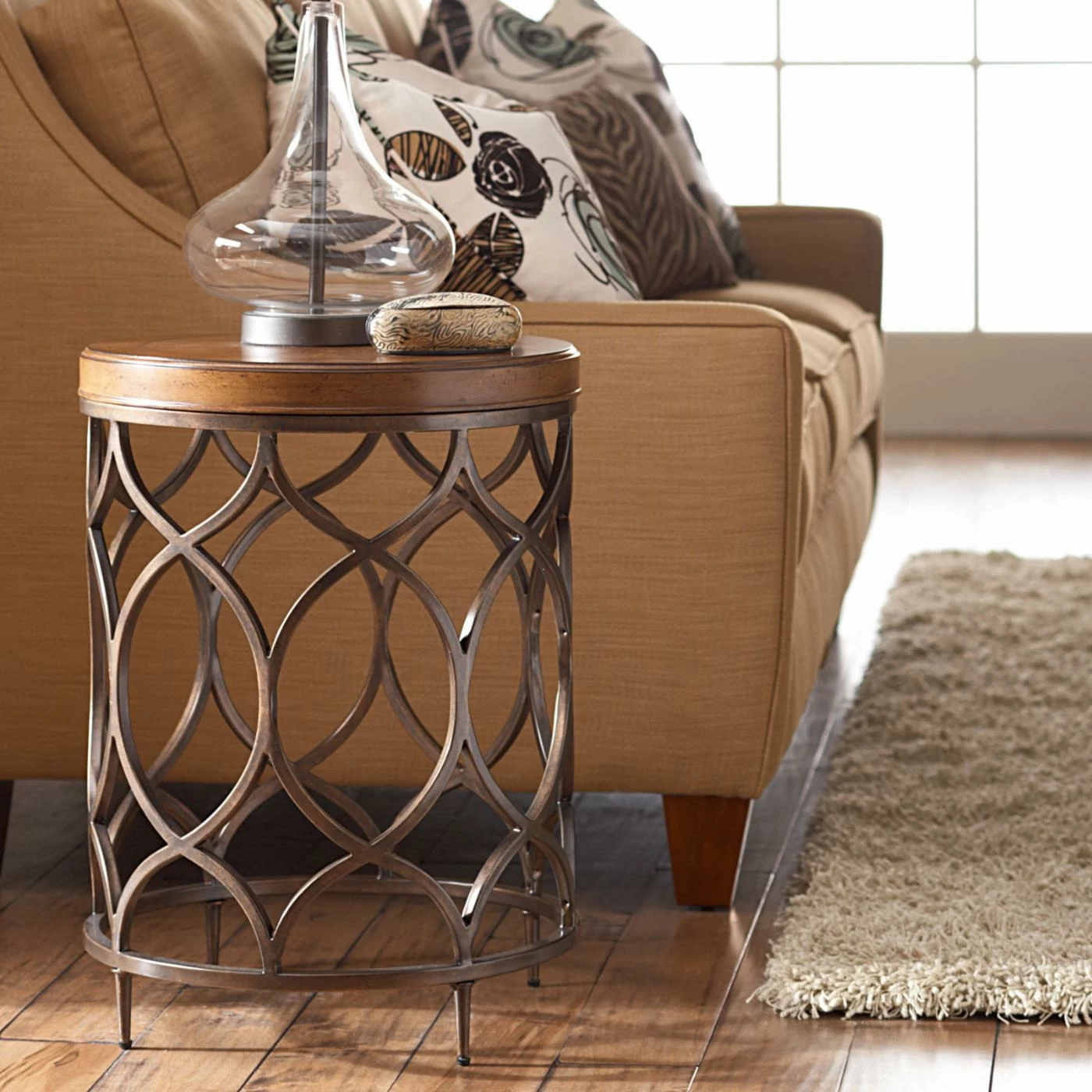 Brand new β€οΈ Round End Tables & Side Tables Hammary Hidden Treasures Round Lamp Table - Light Brown π