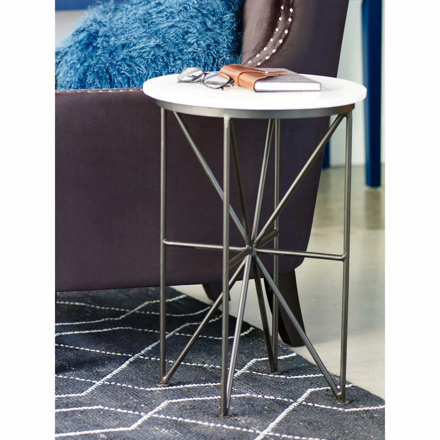 Wholesale π Moes Home Collection Round End Tables & Side Tables Moes Home Quadrant End Table π
